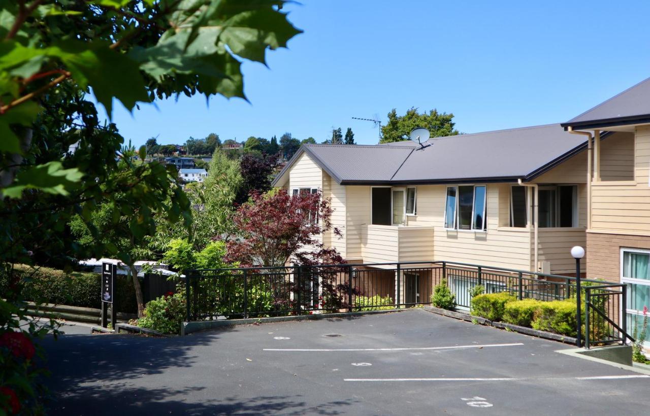 March Apartments Dunedin Luaran gambar