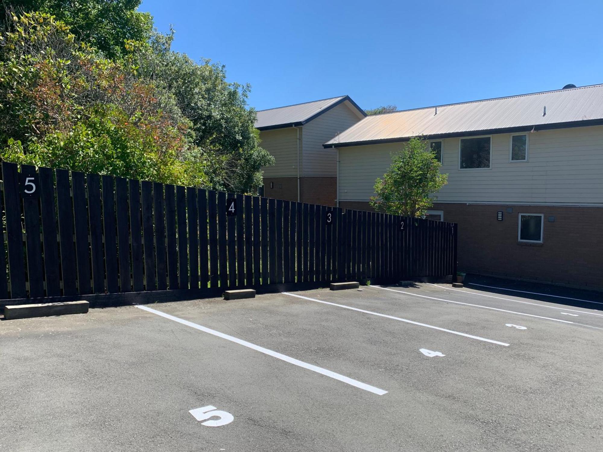 March Apartments Dunedin Luaran gambar